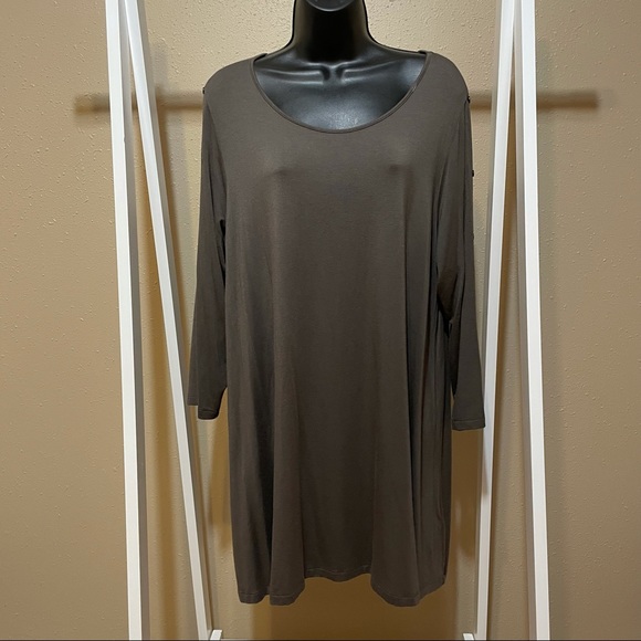 Comfy USA XL brown tunic top.